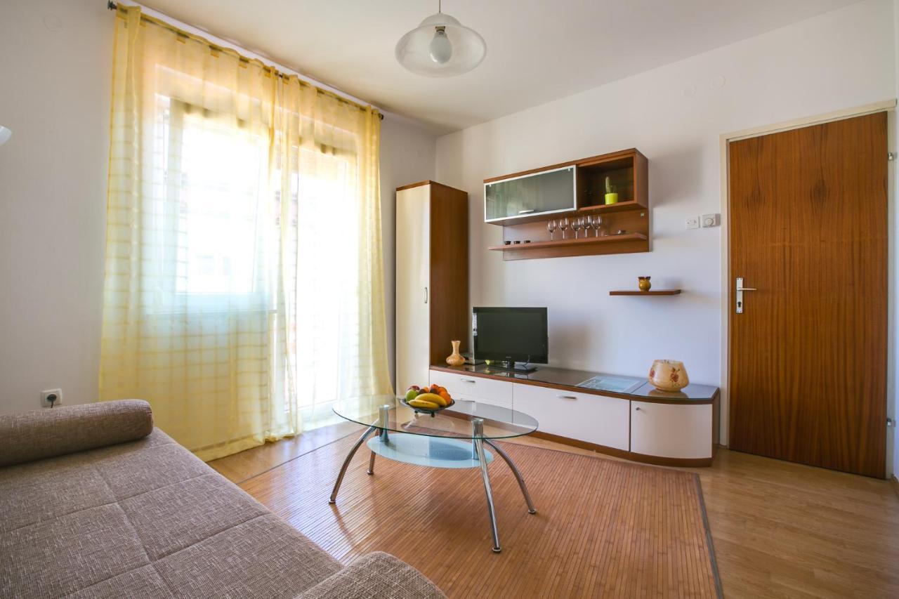 Apartments Gracijela 普拉 外观 照片