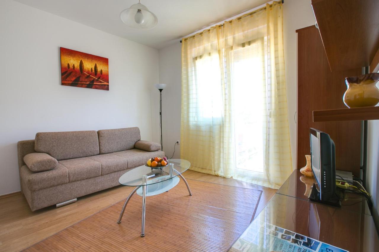 Apartments Gracijela 普拉 外观 照片