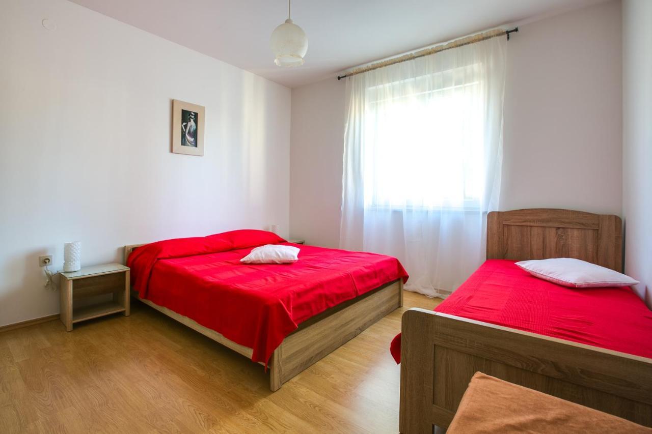 Apartments Gracijela 普拉 外观 照片